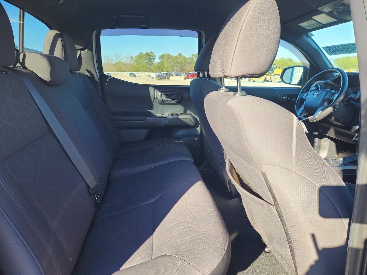 2017 Toyota Tacoma Double cab