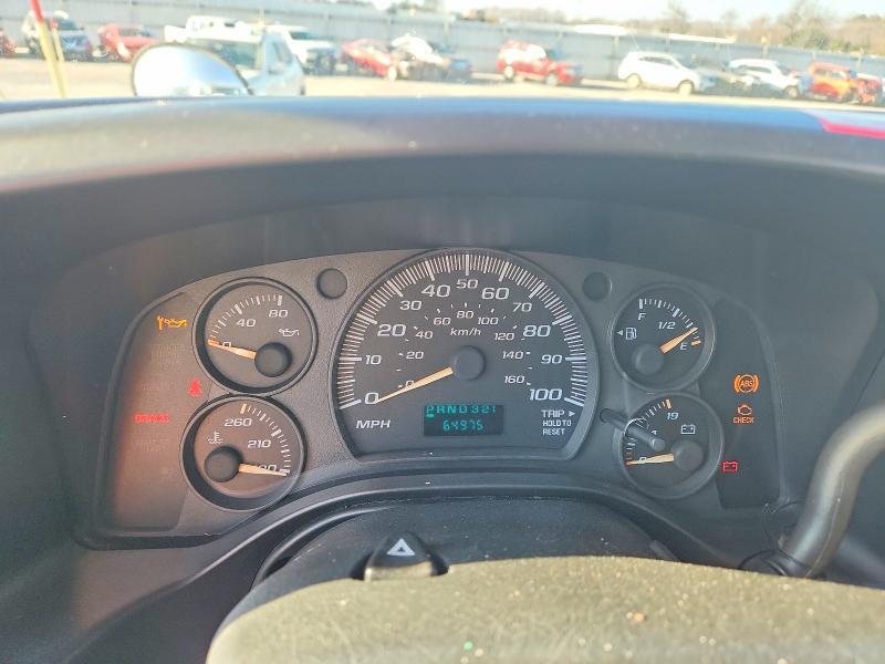 2004 GMC Savana Cutaway G3500