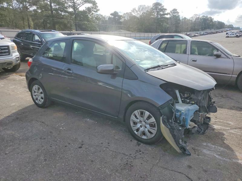 2013 Toyota Yaris 3-door l