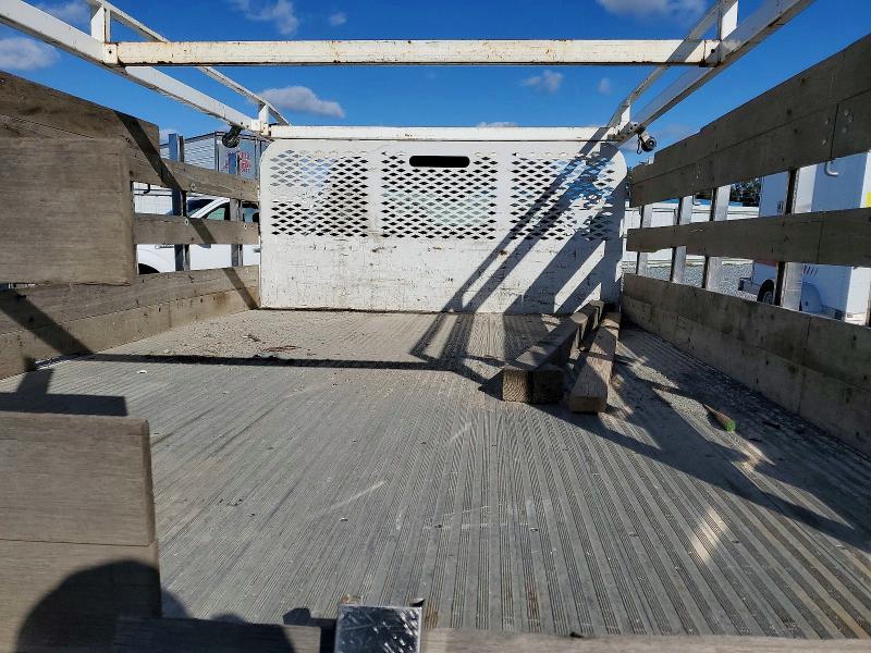 2020 Ford F350 Super Duty Flatbed Truck