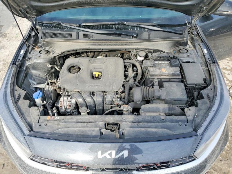 2024 KIA Forte gt Line