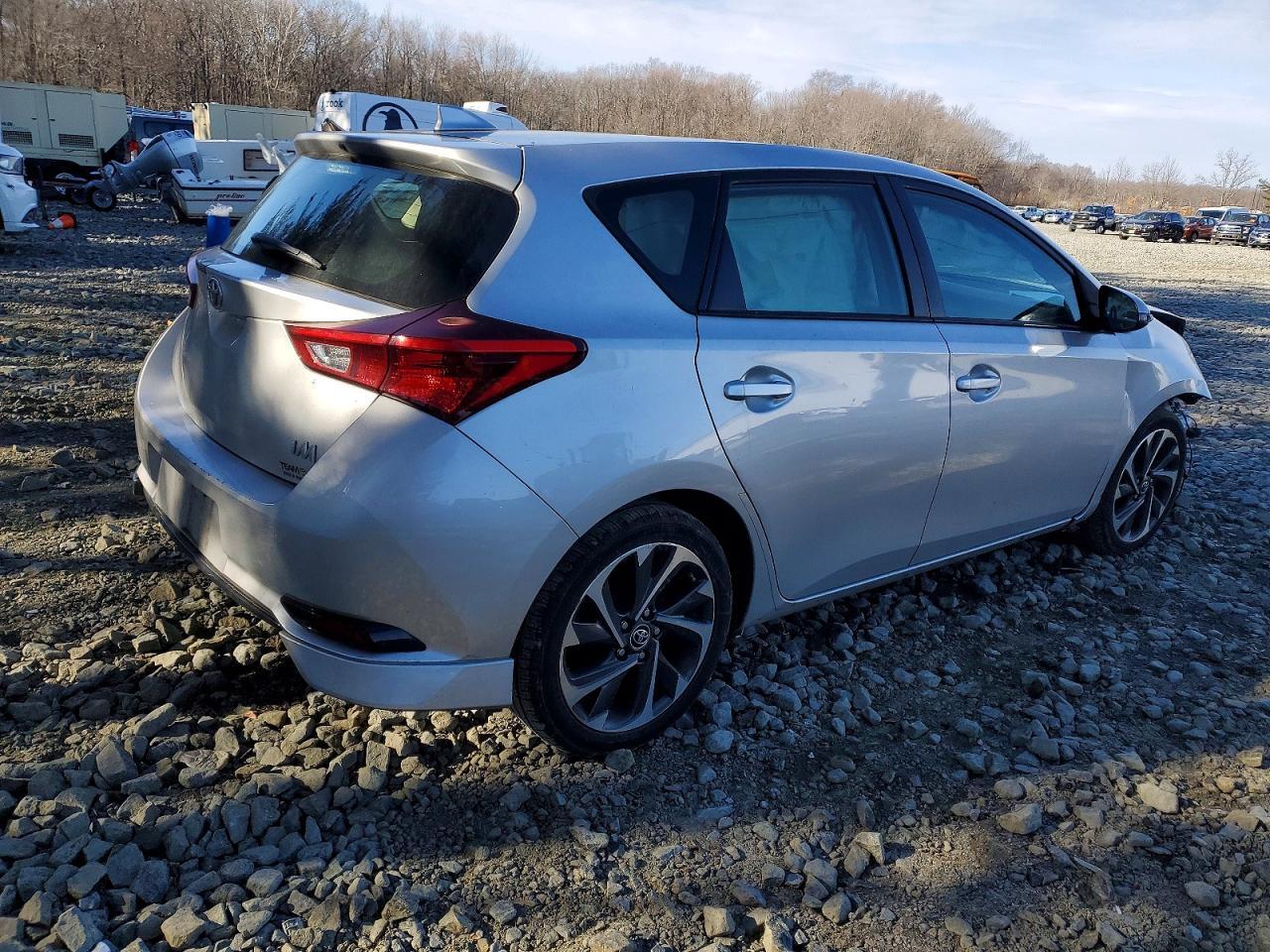 2017 Toyota Corolla im