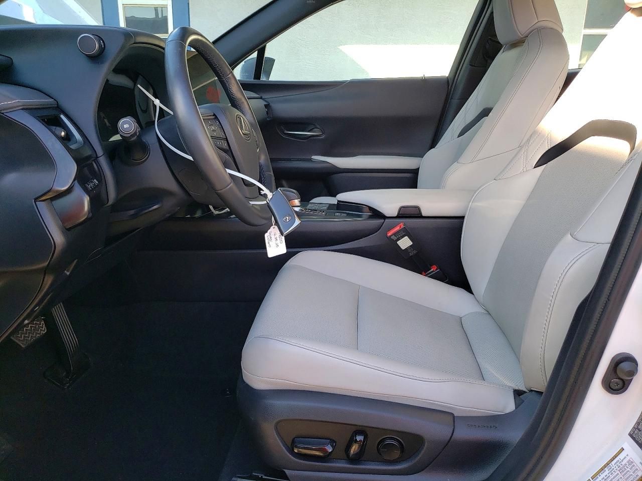 2025 Lexus Ux 300h Base