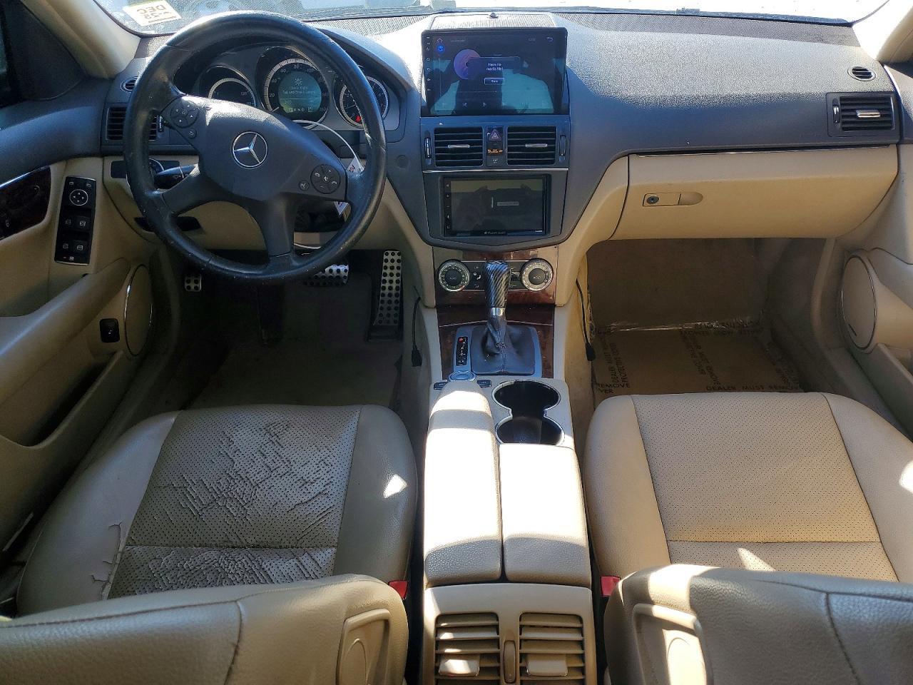 2010 Mercedes-Benz C300