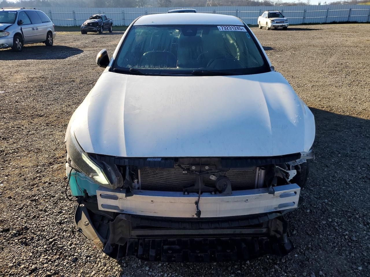 2023 Nissan Altima sr