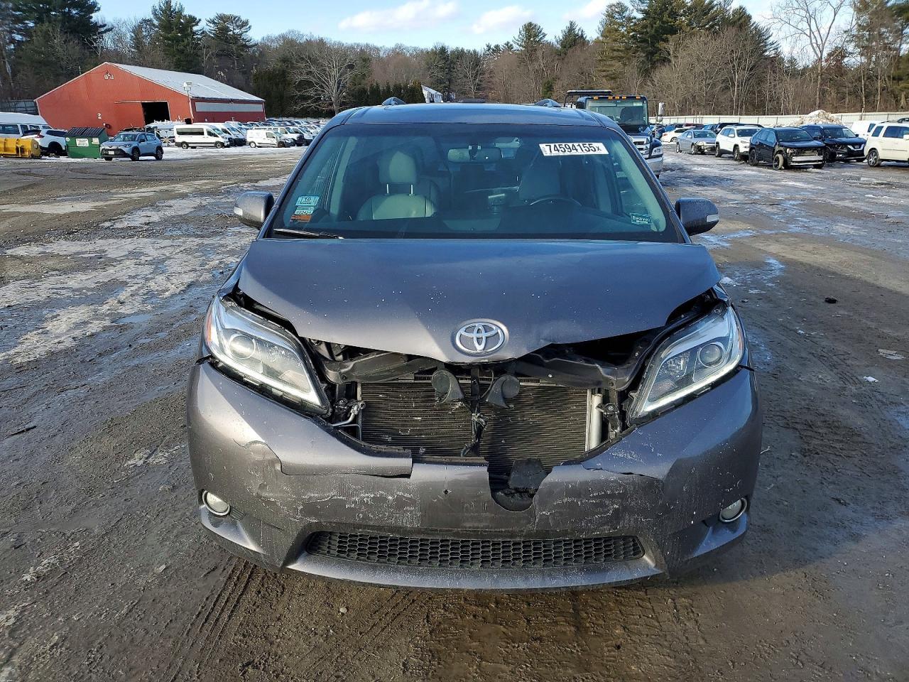 2017 Toyota Sienna xle