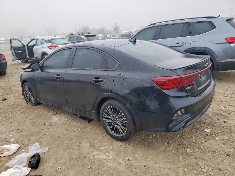 2024 KIA Forte gt Line