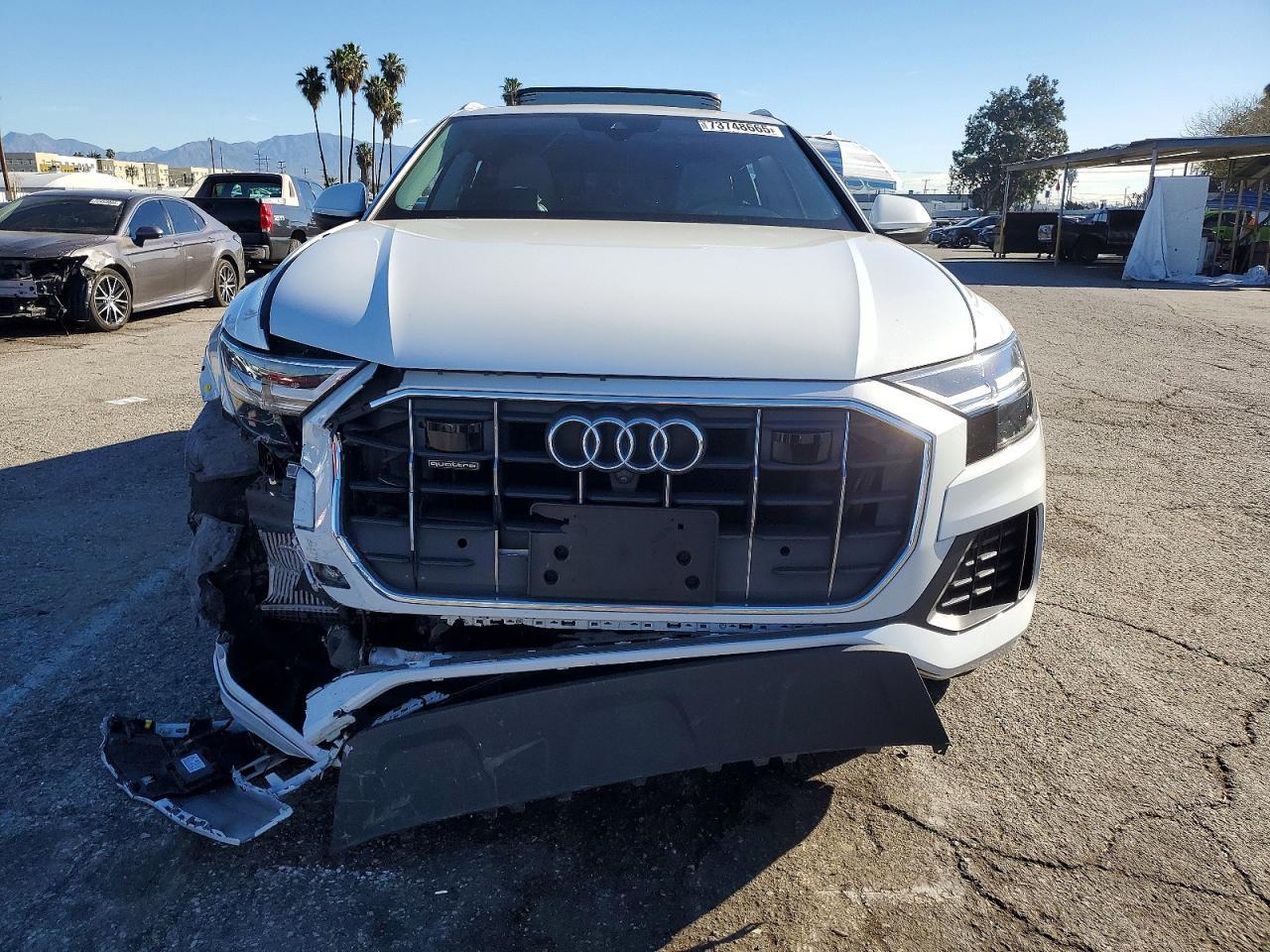 2020 Audi Q8 Premium Plus