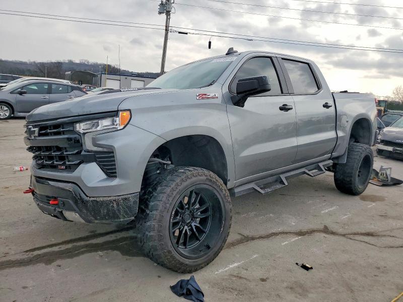 2025 Chevrolet Silverado K1500 LT Trail Boss