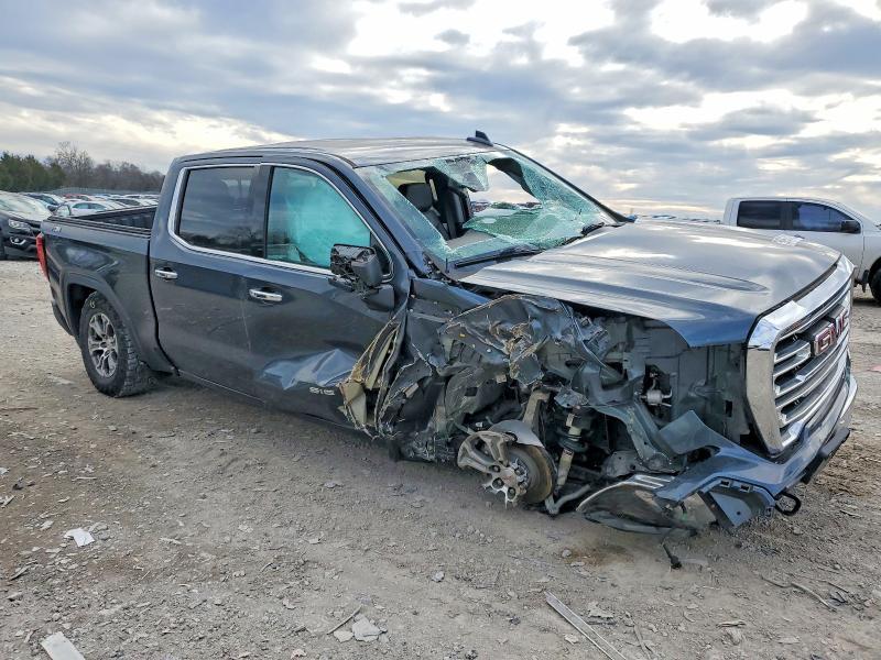 2020 GMC Sierra K1500 slt