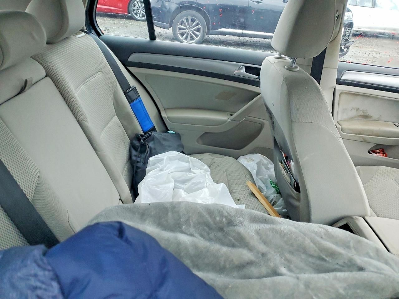 2016 Volkswagen Golf S/se