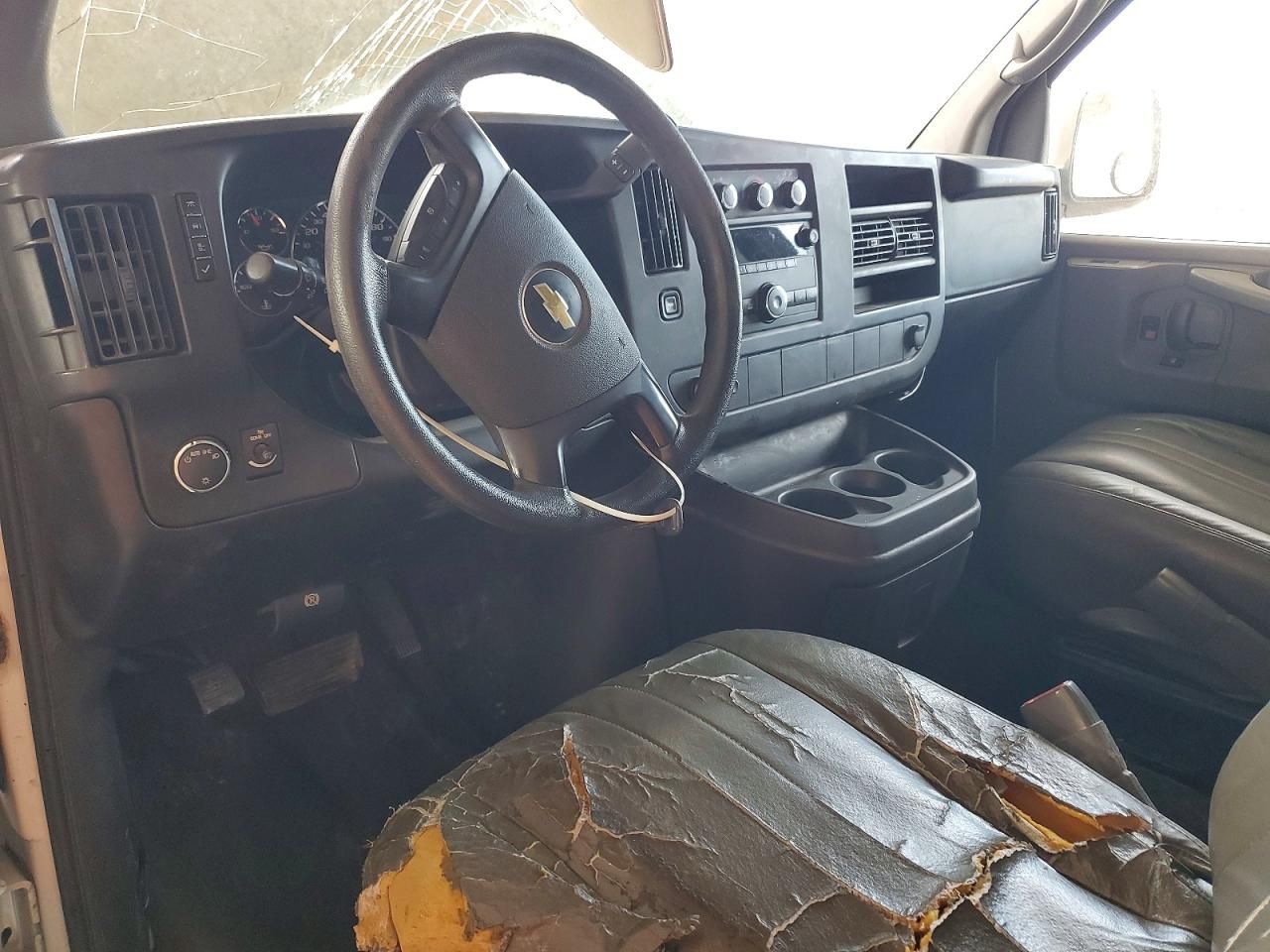 2014 Chevrolet Express G2500