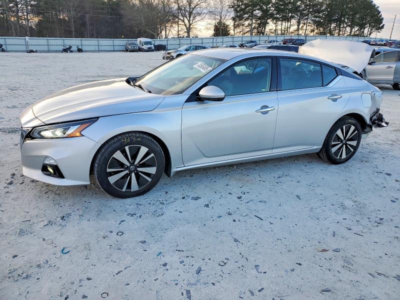2019 Nissan Altima sv