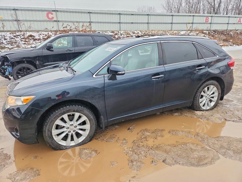 2015 Toyota Venza le