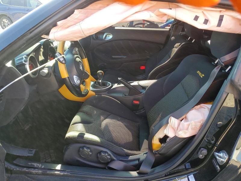 2018 Nissan 370z Base