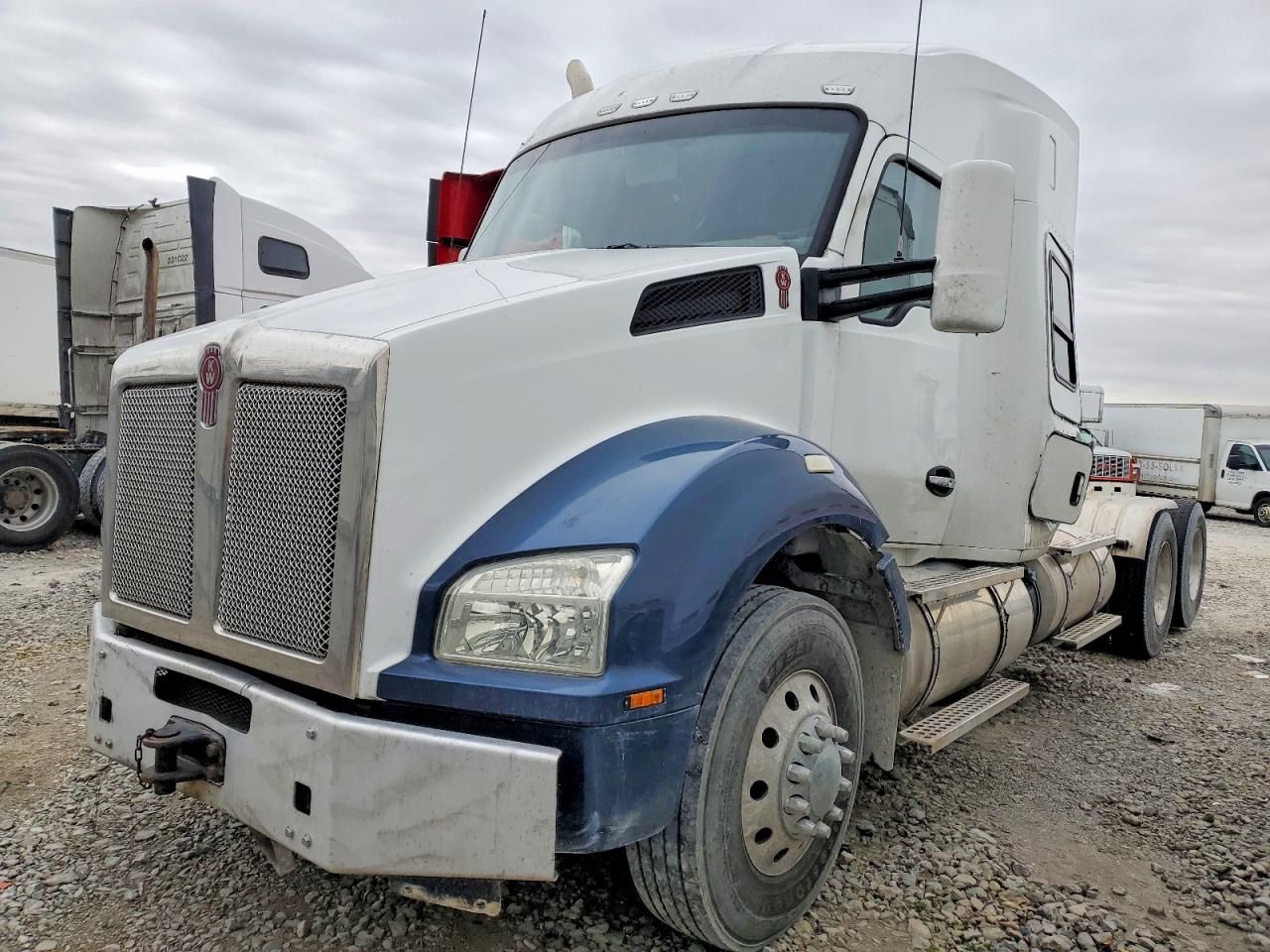 2016 Kenworth Construction T880