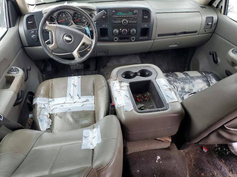 2009 Chevrolet Silverado Utility / Service Truck