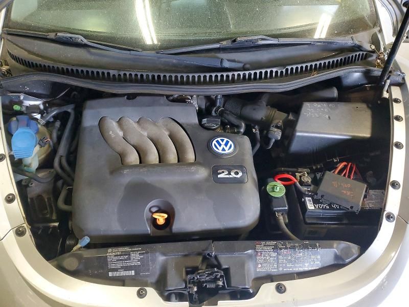 2002 Volkswagen New Beetle gls