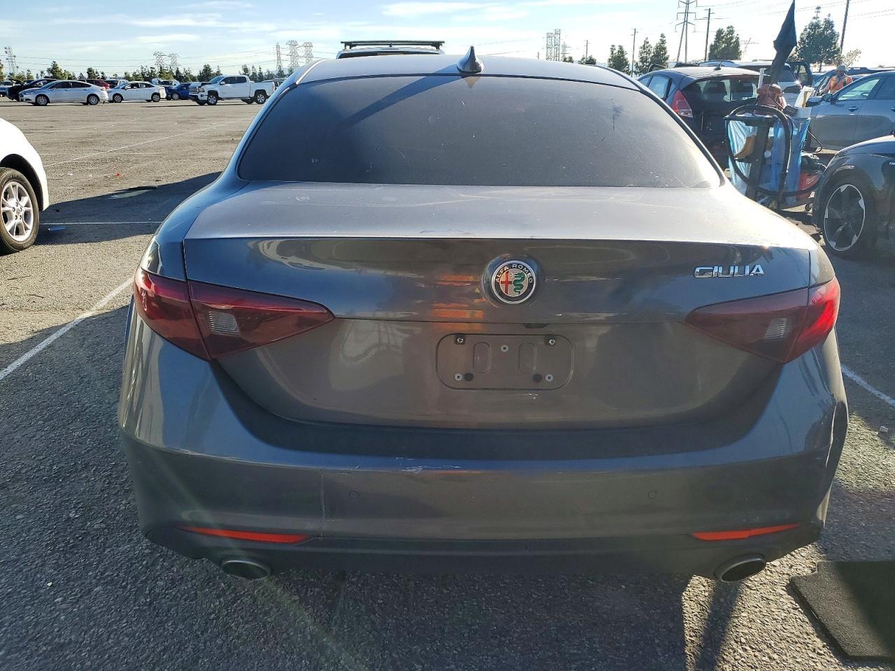 2017 Alfa Romeo Giulia ti