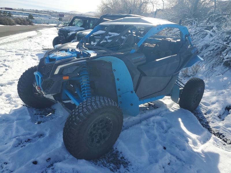 2018 Can-Am 2018 CAN Maverick X-Utility Vehicle