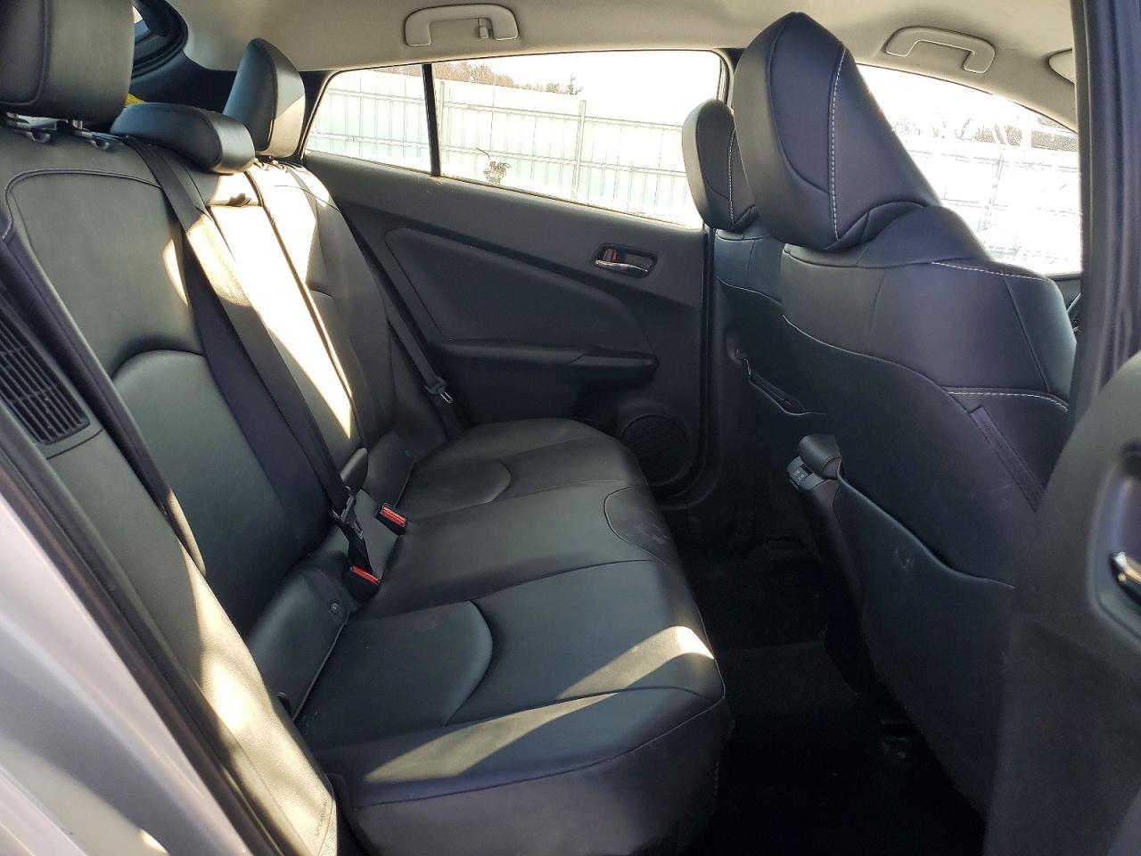 2021 Toyota Prius Prime le