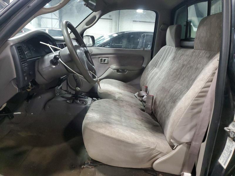 2002 Toyota Tacoma Base