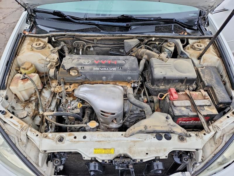 2004 Toyota Camry le