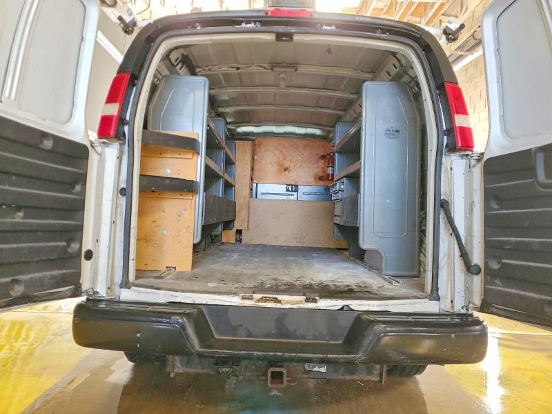 2010 Chevrolet Express G2500 Utility / Service Van