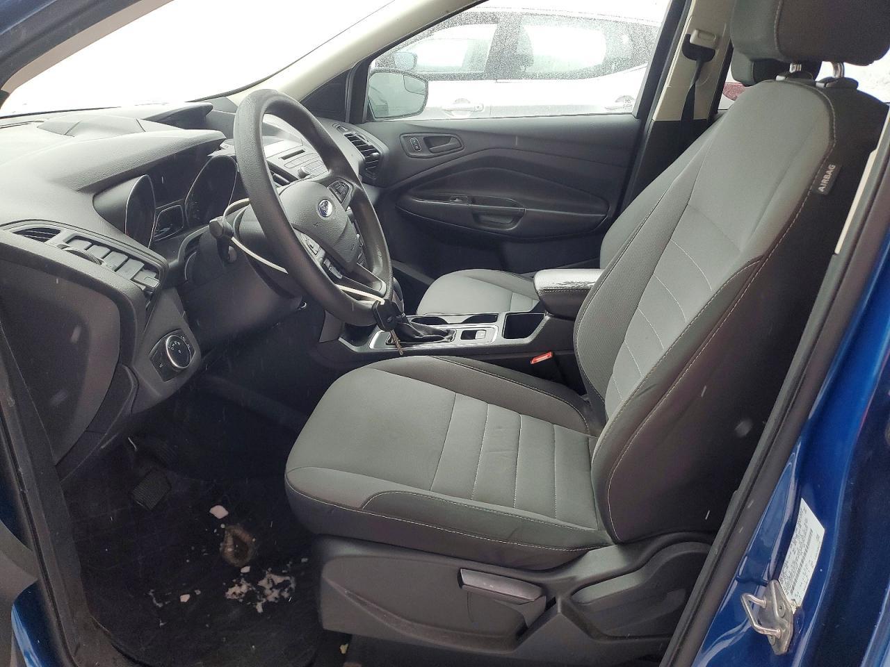 2017 Ford Escape s