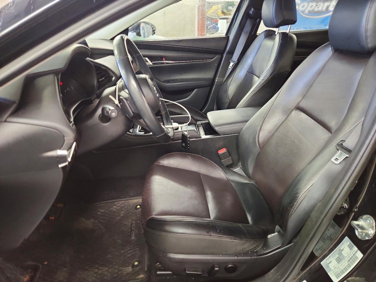 2020 Mazda 3 Premium