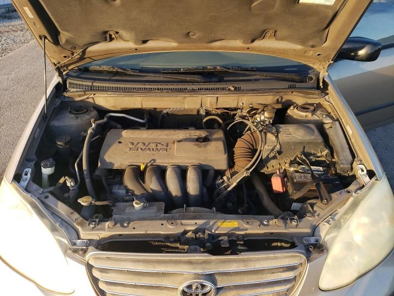 2004 Toyota Corolla ce