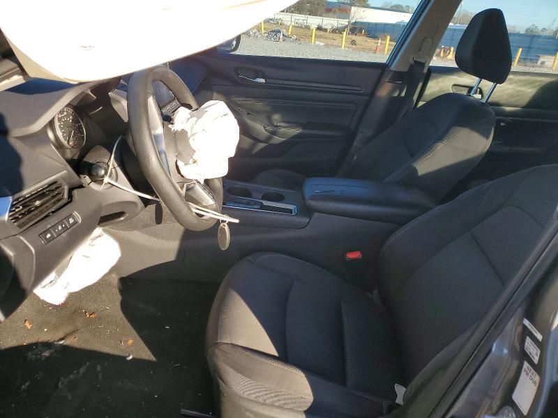 2019 Nissan Altima s