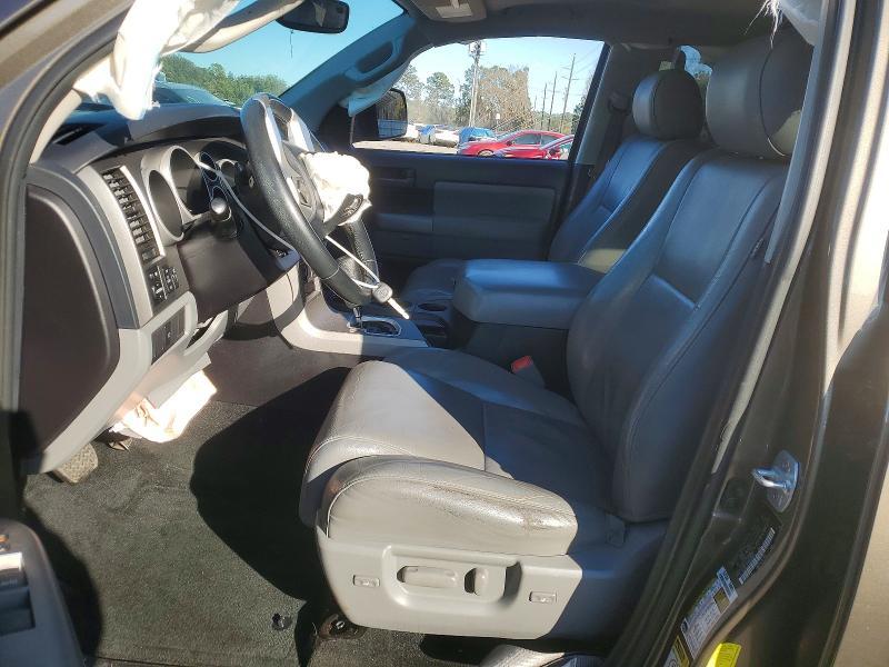 2017 Toyota Sequoia SR5