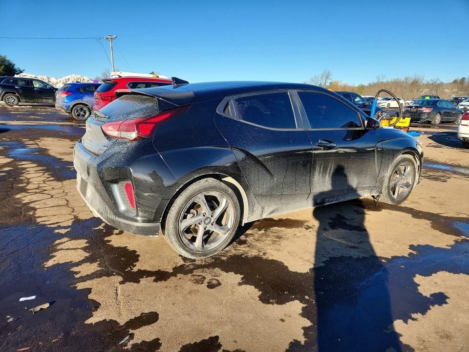 2019 Hyundai Veloster Base
