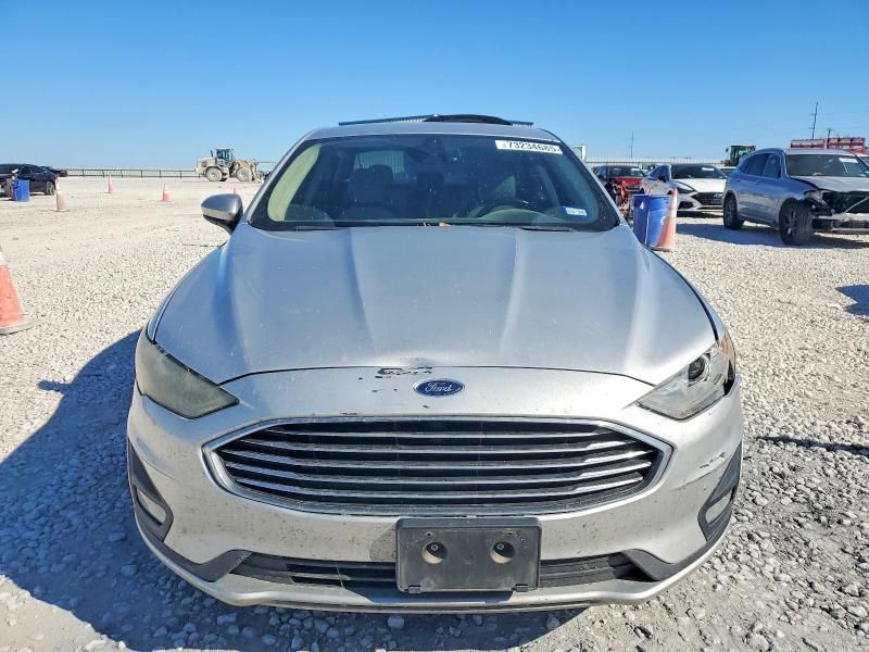 2019 Ford Fusion se