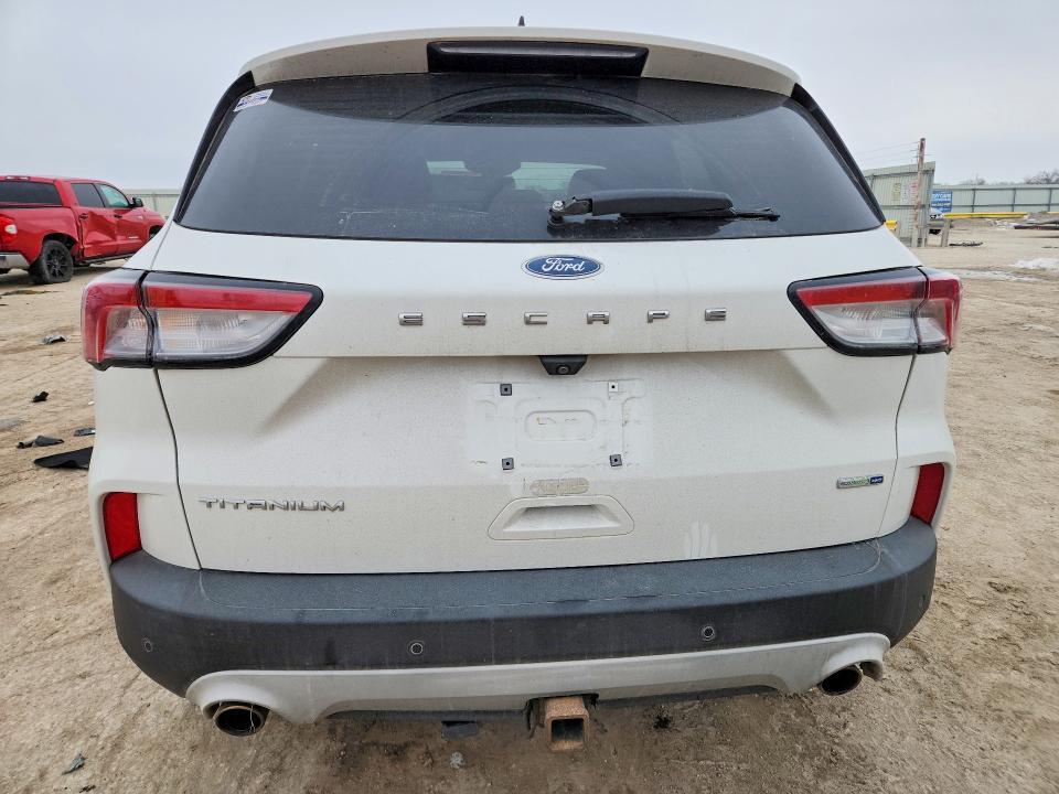 2020 Ford Escape Titanium