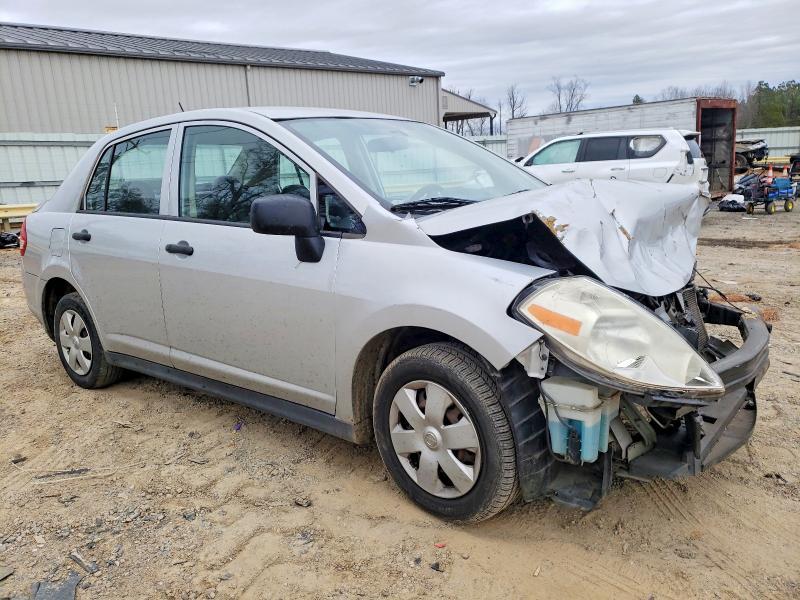 2009 Nissan Versa s