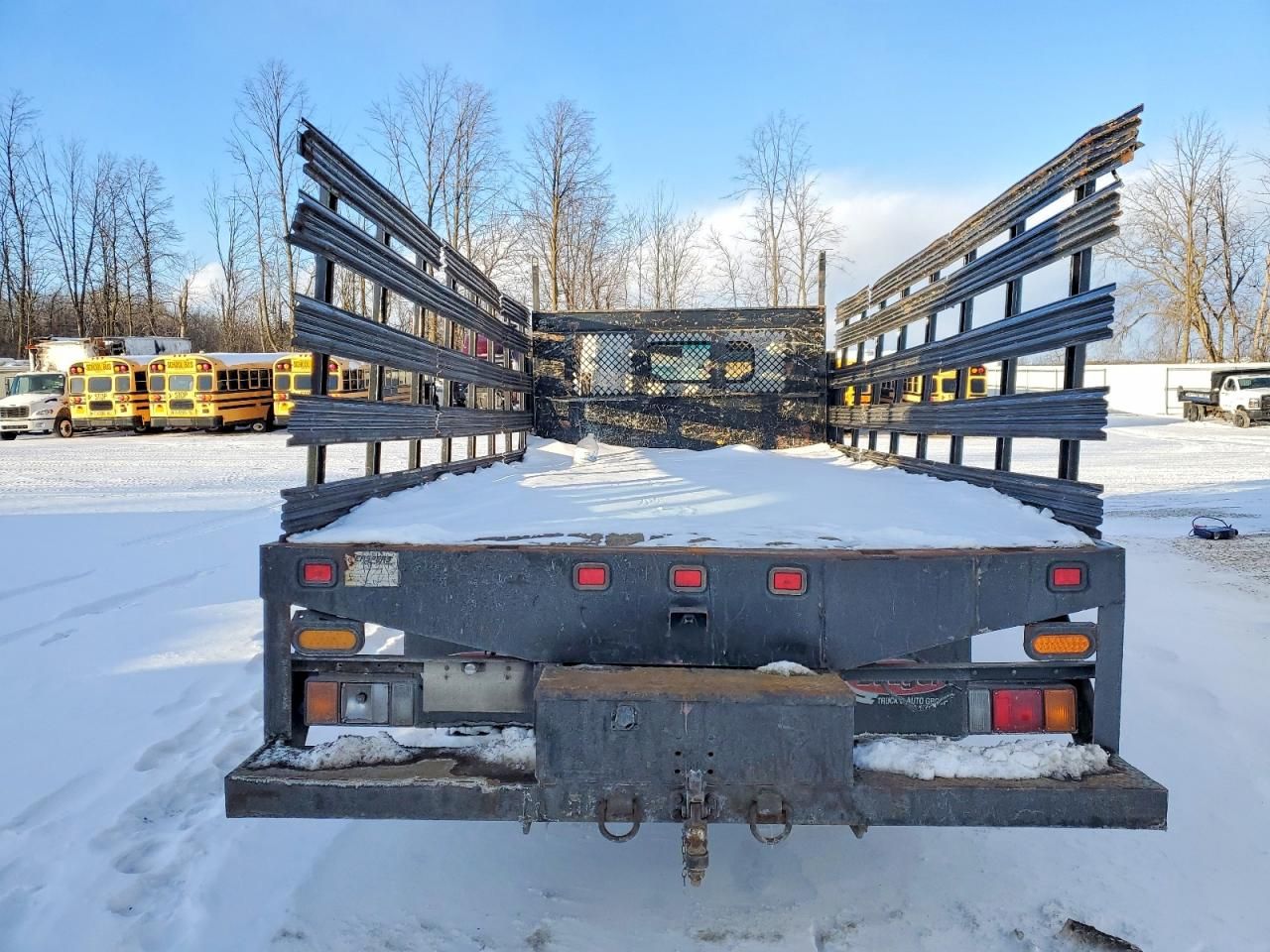 2024 Isuzu NPR HD Flatbed Truck
