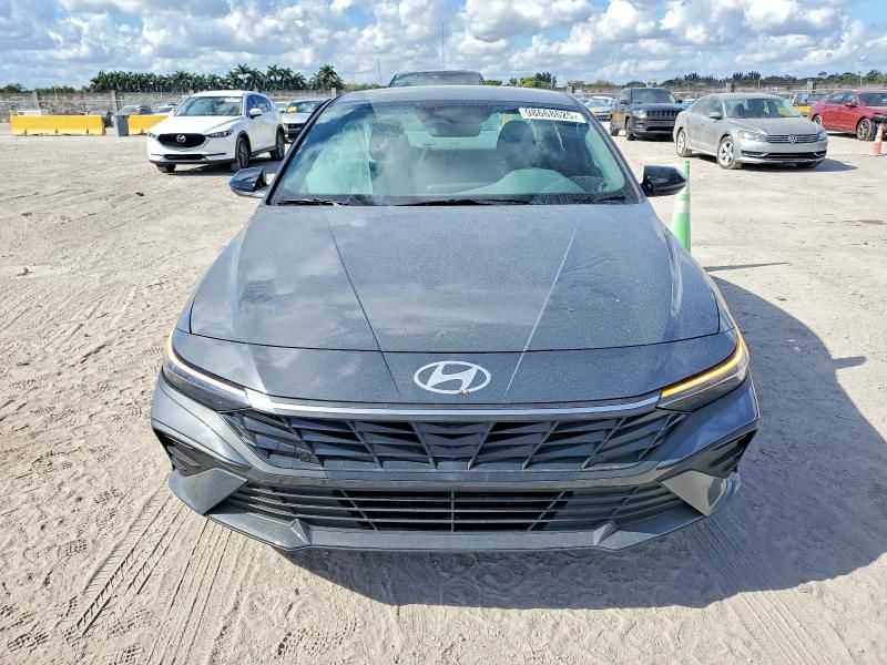 2025 Hyundai Elantra sel Sport