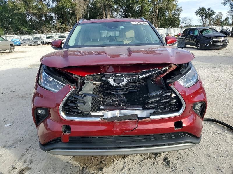 2020 Toyota Highlander Platinum