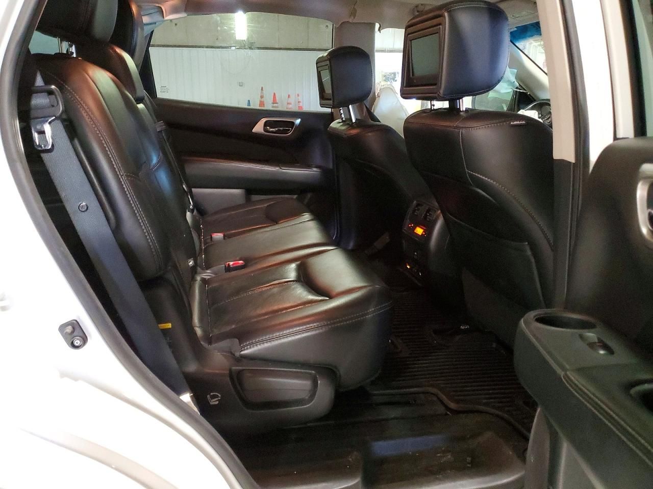 2016 Nissan Pathfinder