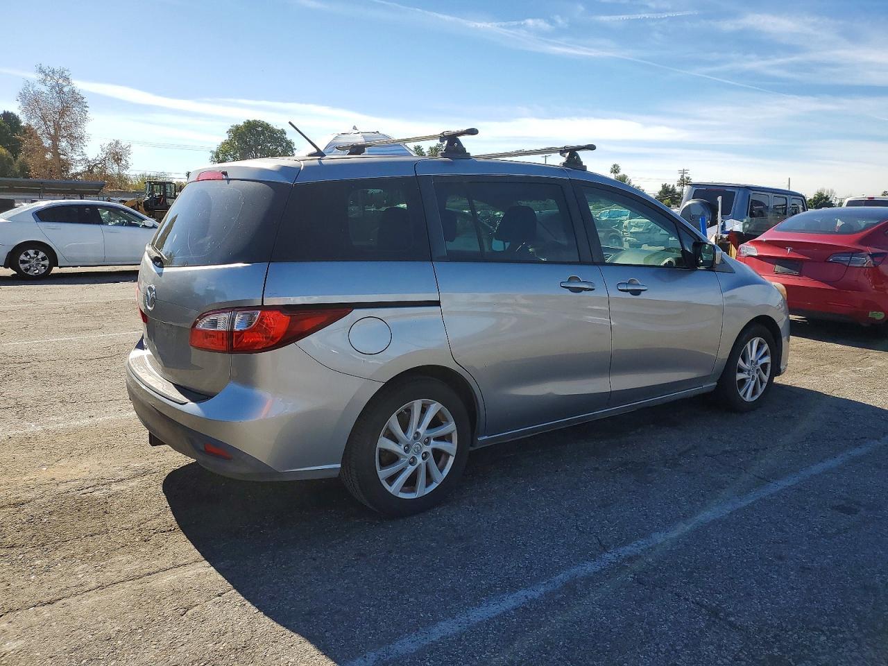 2012 Mazda 5