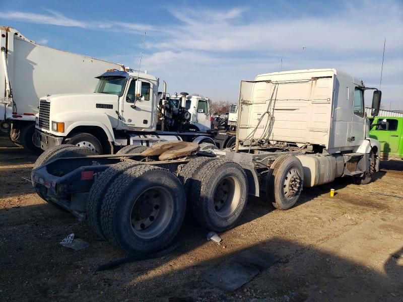 2016 Volvo VNL Semi Truck