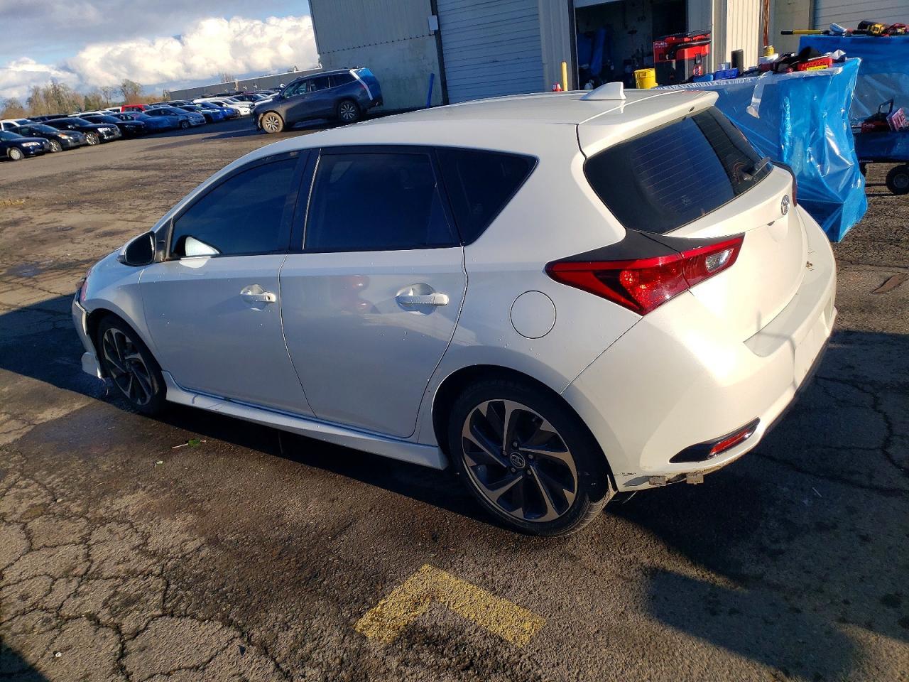 2017 Toyota Corolla im
