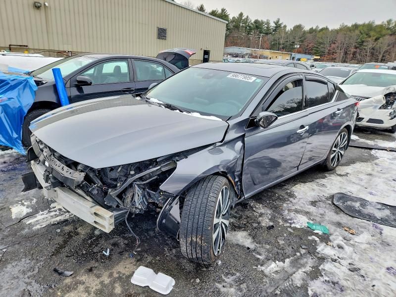 2021 Nissan Altima Platinum