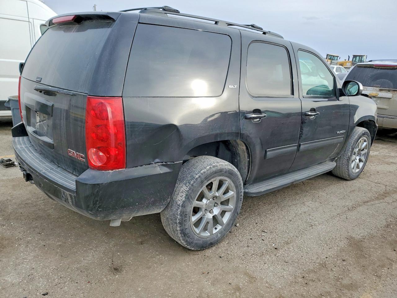2011 GMC Yukon slt