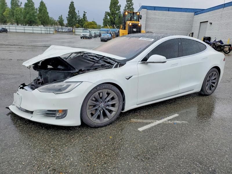 2020 Tesla Model s