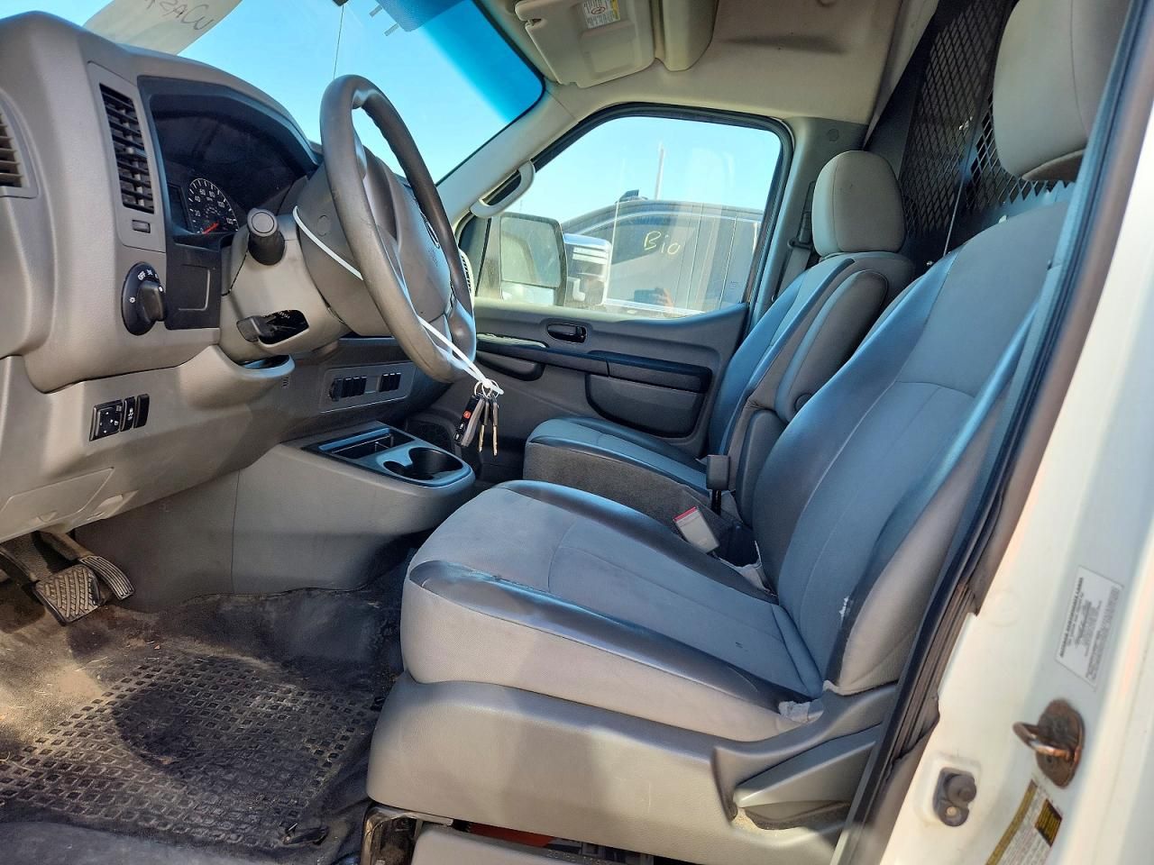 2014 Nissan NV 2500 Utility / Service Van