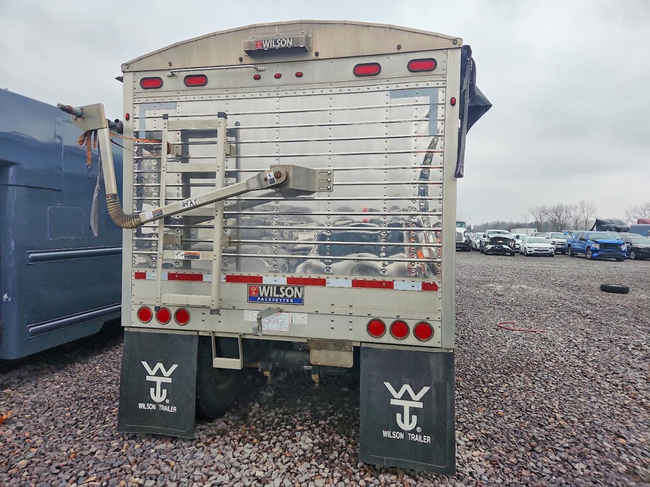 2018 Wilson Dwh-650 Grain Trailer