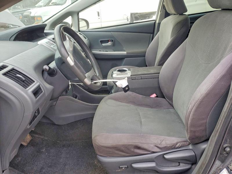 2014 Toyota Prius v